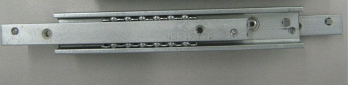 Thay ray trượt DEF22-770-788